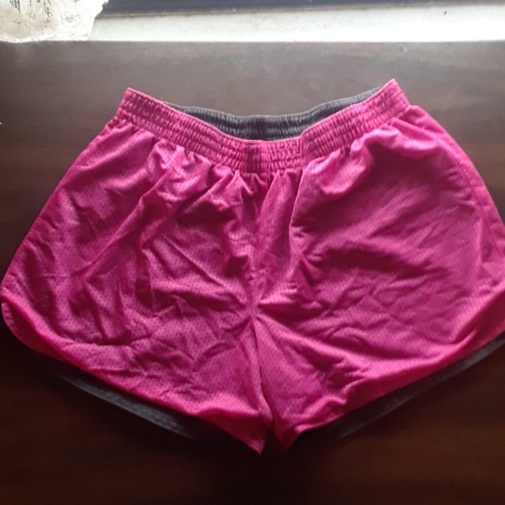 Reversible shorts - Picture 2 of 2
